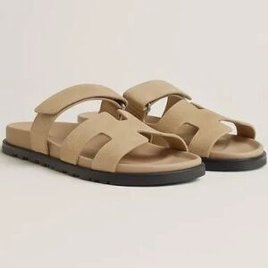 Hermès Chypre Leather Sandal 40 EU